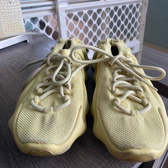 Yeezy Adidas 450 Sulfur sneakers - Picture 3 of 13